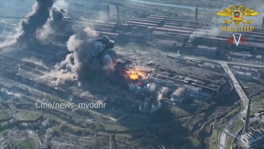 Video: Bitva o Azovstal. Rusko před Dnem vítězství přitvrzuje